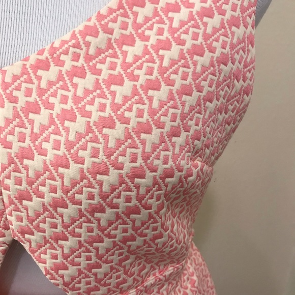 Stunning Guess dress with cutouts. - Picture 2 of 8